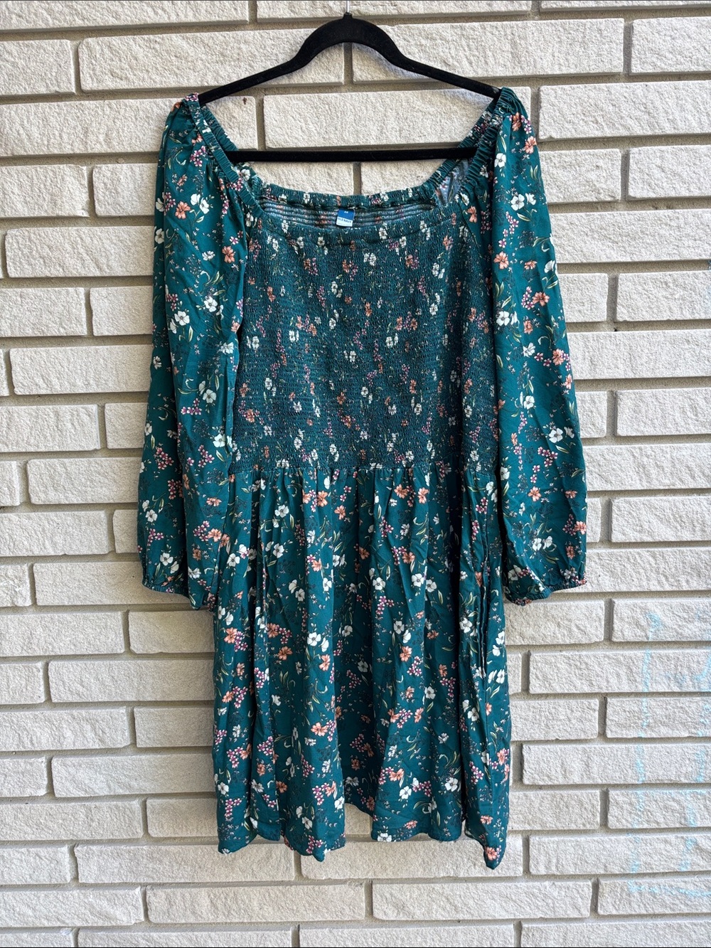 Old Navy Teal Floral Smocked Dress with Puff Sleeves Sz 3X